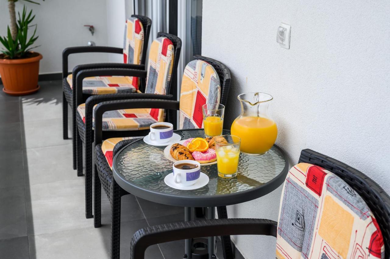 Apartment Sea Bass Neretva Плоче Екстериор снимка