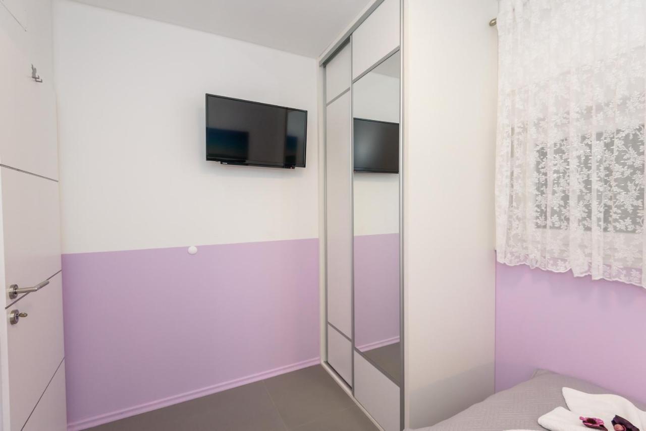 Apartment Sea Bass Neretva Плоче Екстериор снимка