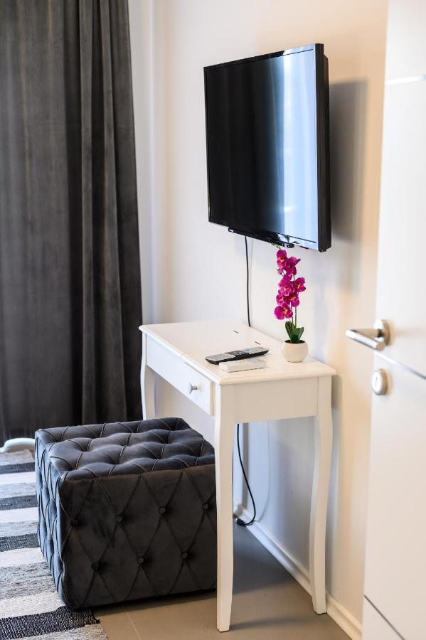 Apartment Sea Bass Neretva Плоче Екстериор снимка