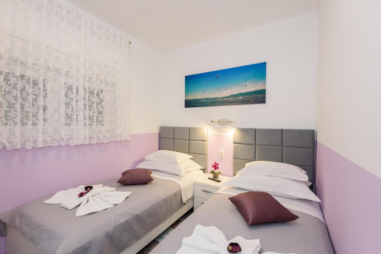 Apartment Sea Bass Neretva Плоче Екстериор снимка