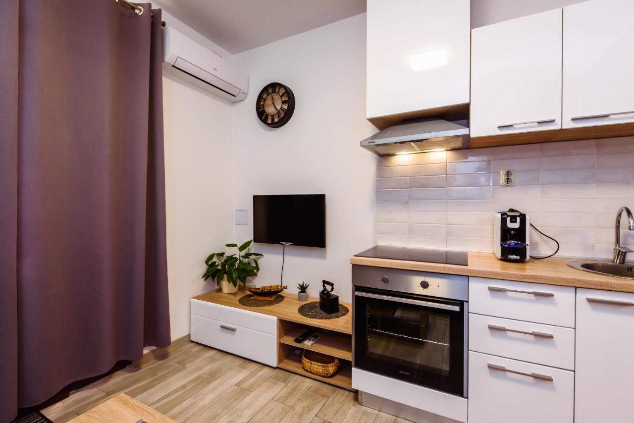 Apartment Sea Bass Neretva Плоче Екстериор снимка
